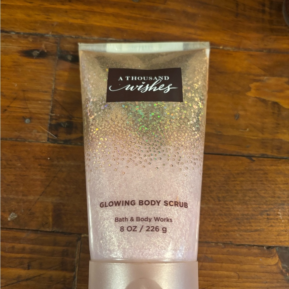 Bath & Body Works A Thousand Wishes Glowing Body Scrub - Pink